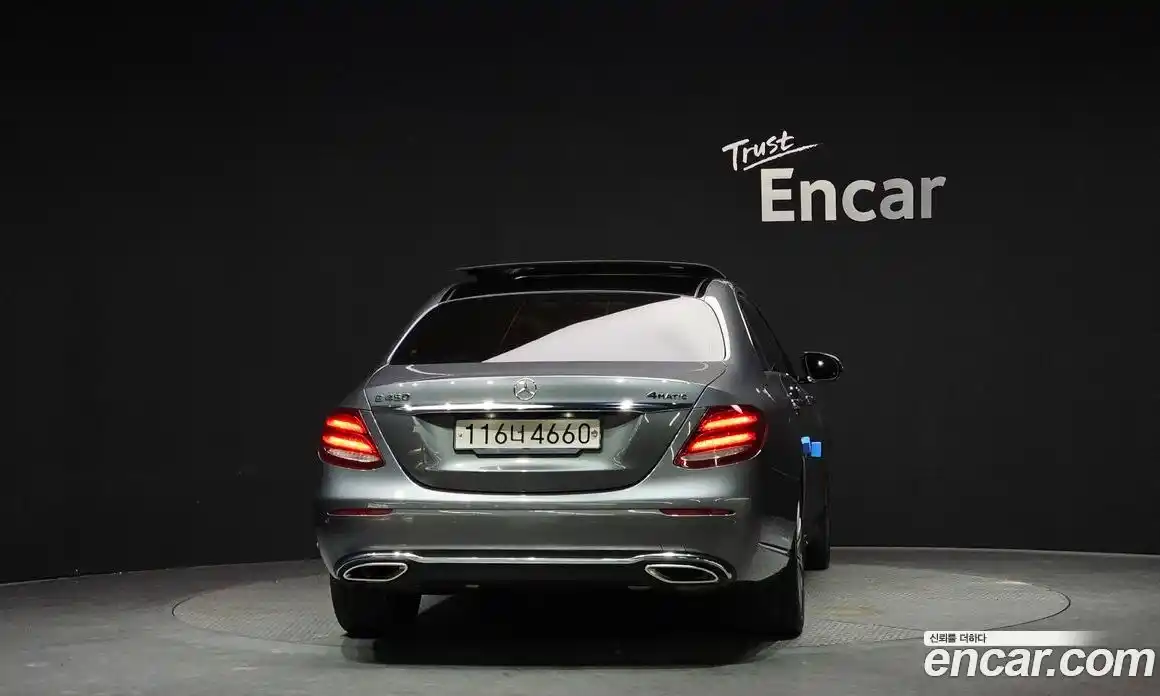 Mercedes-Benz E-Class 2020 3.0 Автомат в Москве № 764517, фото 4