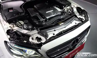 Mercedes-Benz E-Class 2018 2.0 Автомат в Москве № 764558, миниатюра 6