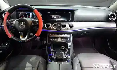 Mercedes-Benz E-Class 2018 2.0 Автомат в Москве № 764558, миниатюра 7