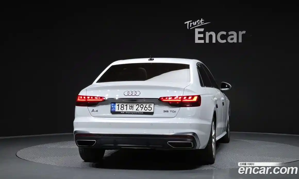 Audi A4 2022 2.0 Автомат в Москве № 764942, фото 4