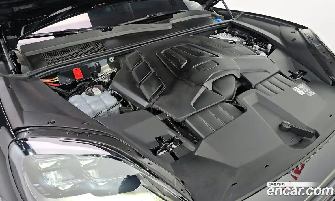 Porsche Cayenne 2025 3.0 Автомат в Москве № 765470, фото 6