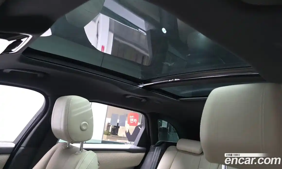 Land Rover Range-Rover Velar 2019 3.0 Автомат в Москве № 766057, фото 18