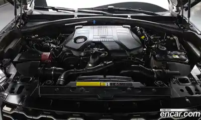 Land Rover Range-Rover Velar 2019 3.0 Автомат в Москве № 766057, миниатюра 5