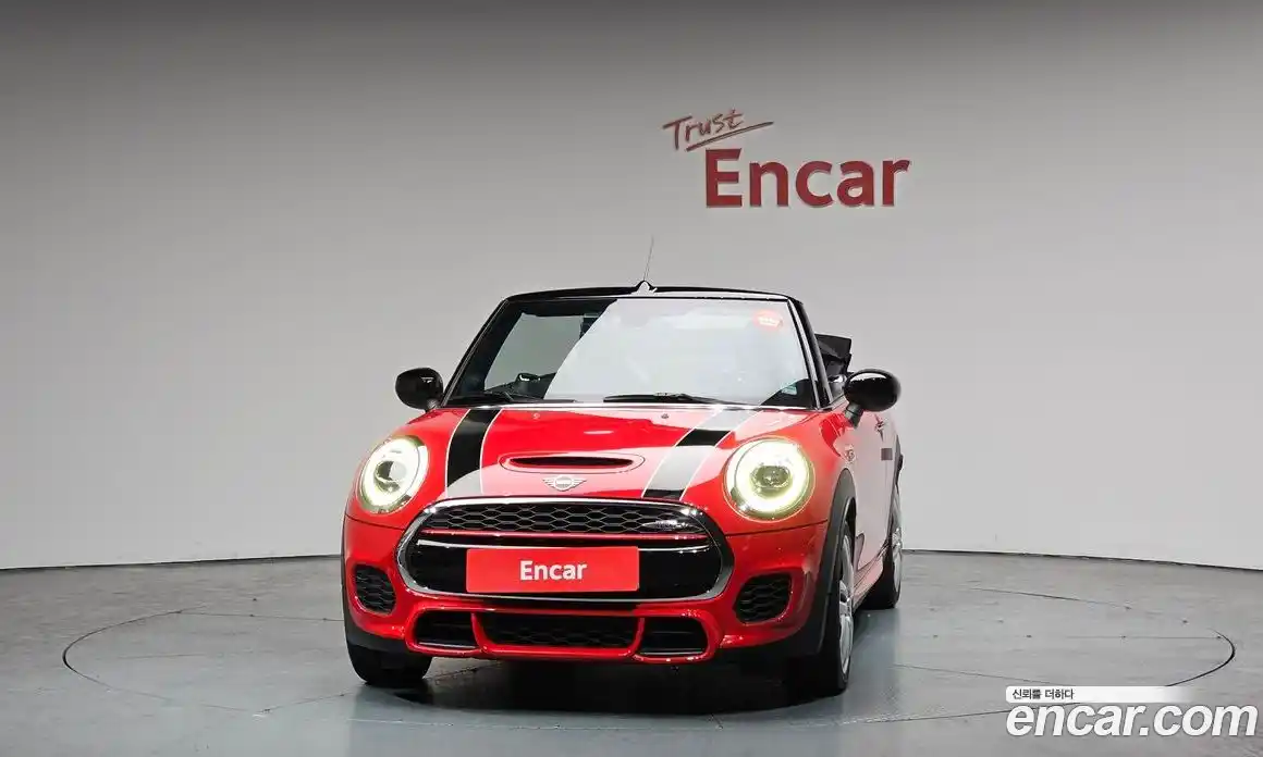 Mini Cooper Convertible 2020 2.0 Автомат в Москве № 766267, фото 3