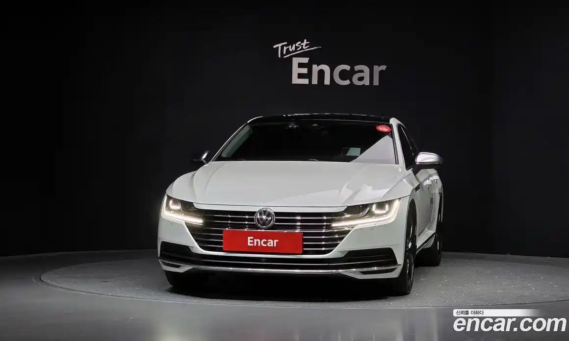 Volkswagen Arteon 2019 2.0 Автомат в Москве № 767125, фото 3