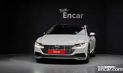 Volkswagen Arteon 2019 2.0 Автомат в Москве № 767125, миниатюра 3
