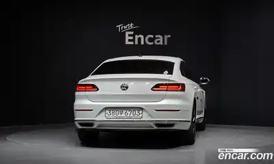 Volkswagen Arteon 2019 2.0 Автомат в Москве № 767125, миниатюра 4