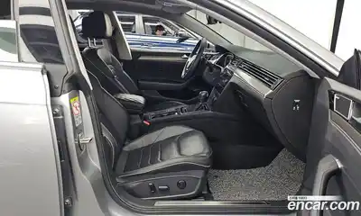 Volkswagen Arteon 2020 2.0 Автомат в Москве № 767133, миниатюра 11