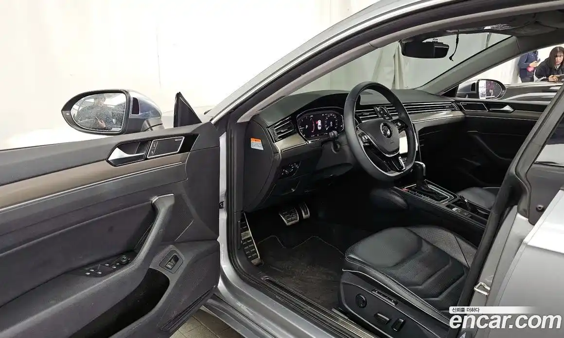 Volkswagen Arteon 2020 2.0 Автомат в Москве № 767133, фото 10