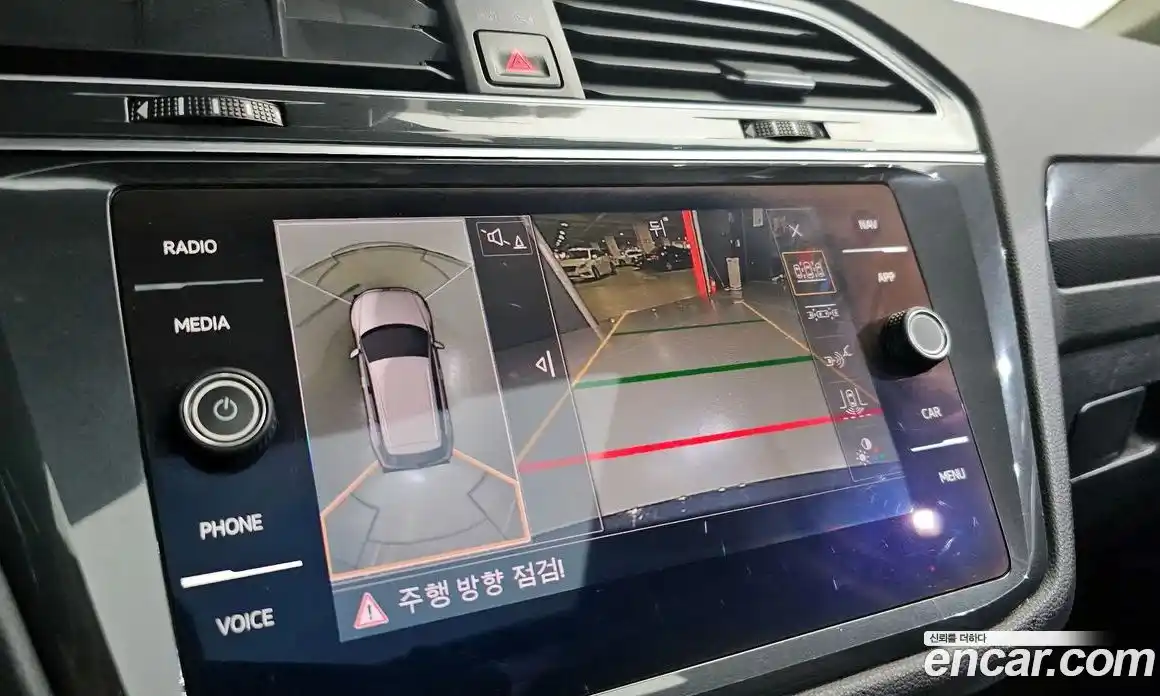 Volkswagen Tiguan 2020 2.0 Автомат в Москве № 767198, фото 15