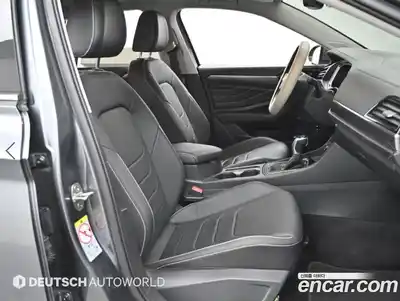 Volkswagen Jetta 2023 1.5 Автомат в Москве № 767242, миниатюра 10