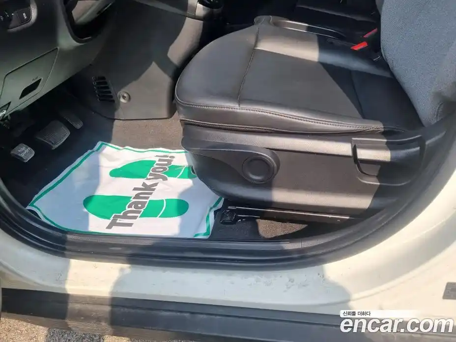 Hyundai Casper 2023 1.0 Автомат в Москве № 112622, фото 12