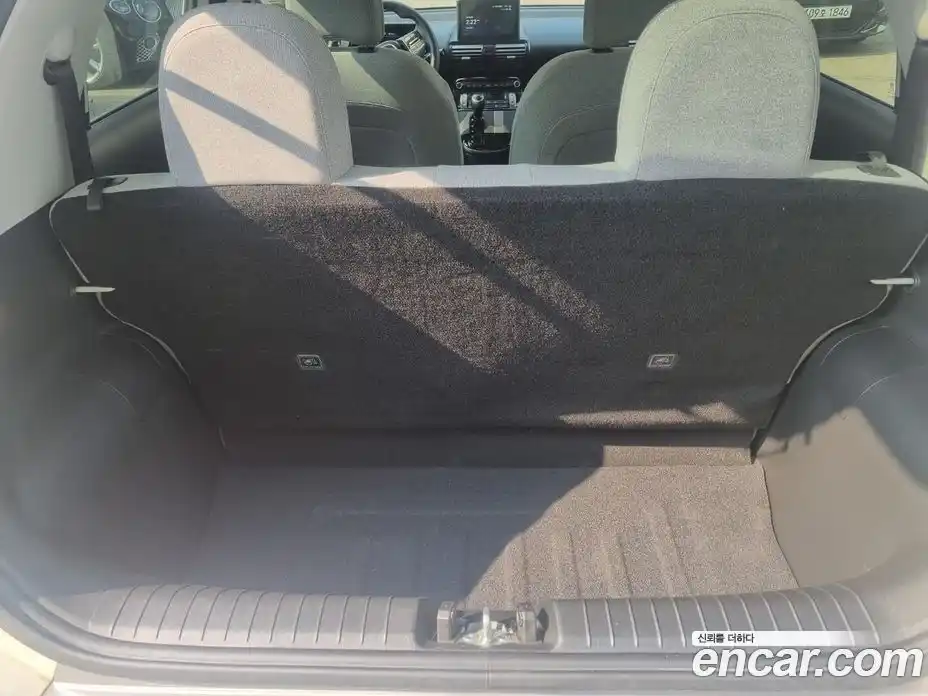 Hyundai Casper 2023 1.0 Автомат в Москве № 112622, фото 16