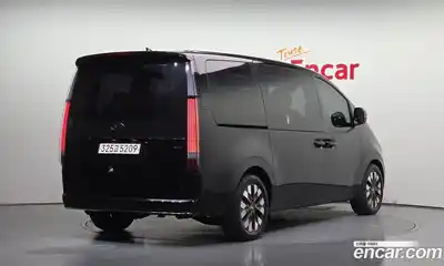 Hyundai Staria 2023 2.2 Автомат в Москве № 113245, миниатюра 2