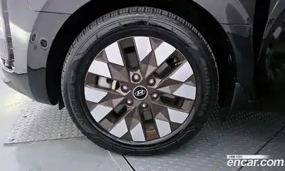 Hyundai Staria 2023 2.2 Автомат в Москве № 113245, миниатюра 5