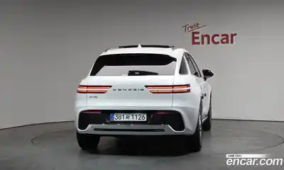 Genesis GV70 2021 2.2 Автомат в Москве № 118590, миниатюра 3