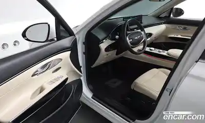 Genesis GV70 2021 2.2 Автомат в Москве № 118590, миниатюра 9