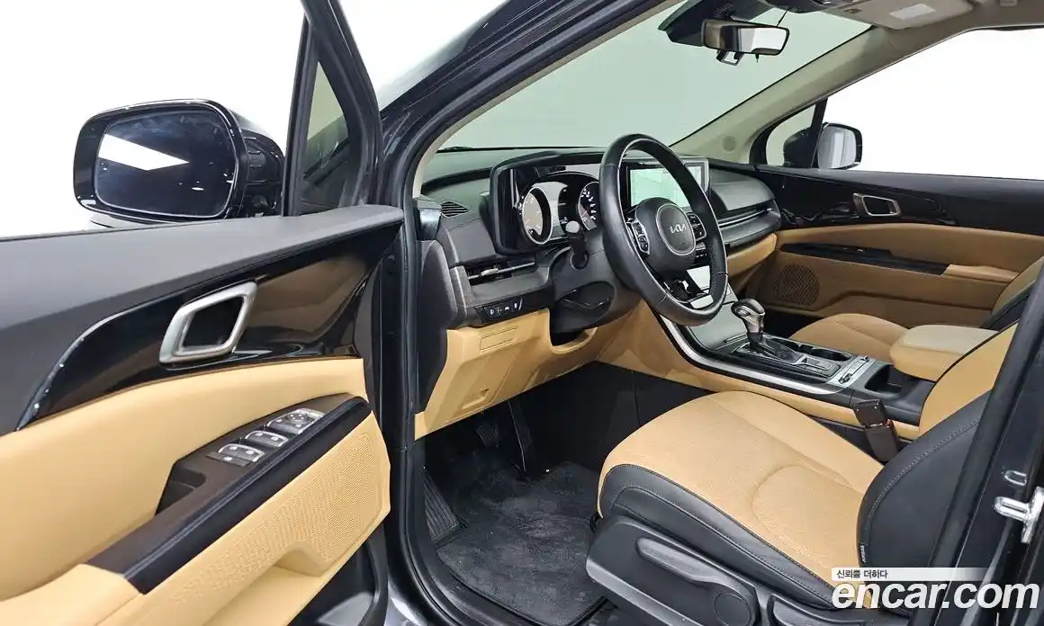 Kia Canival 2023 2.2 Автомат в Москве № 120976, фото 11