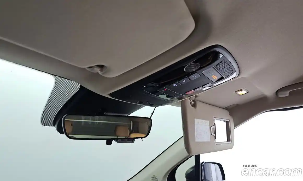 Kia Canival 2023 2.2 Автомат в Москве № 120976, фото 20