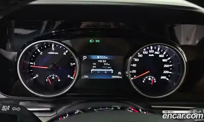 Kia Canival 2023 2.2 Автомат в Москве № 120976, миниатюра 8