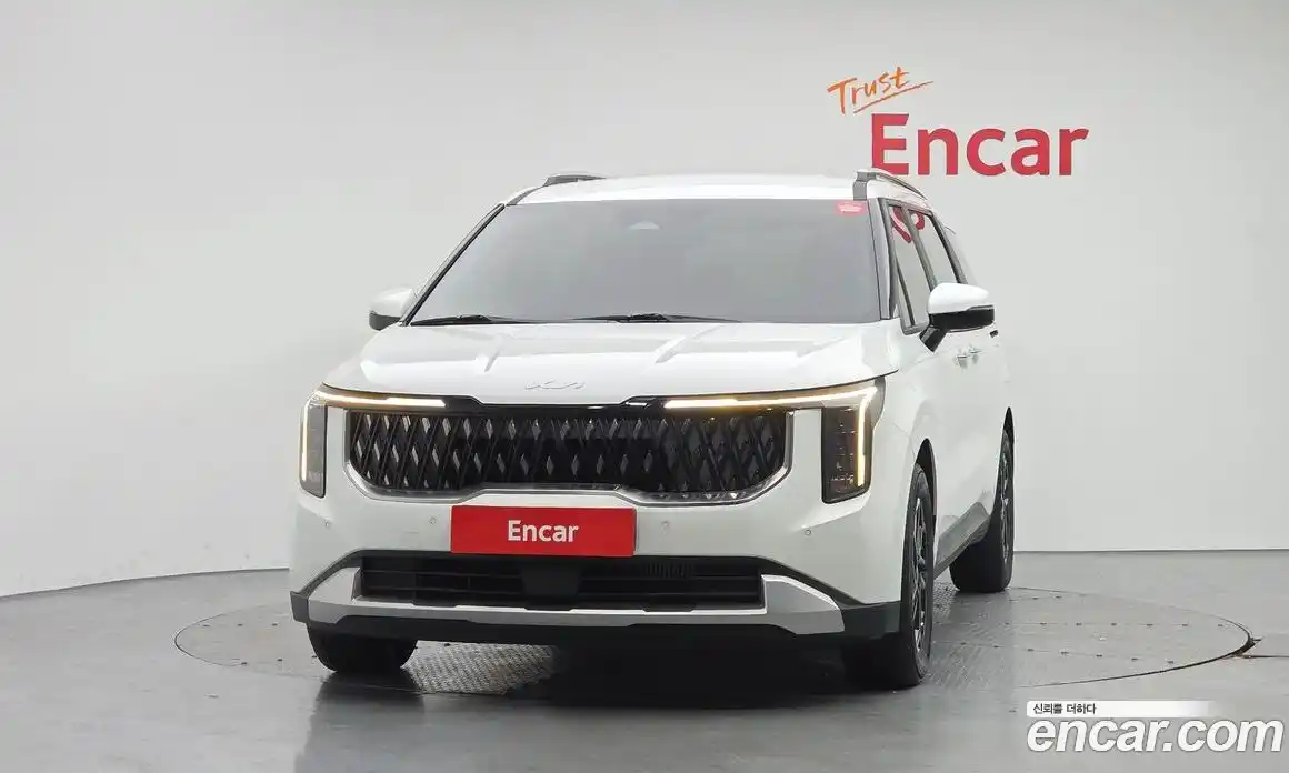 Kia Canival 2024 2.2 гидро в Москве № 122070, фото 3