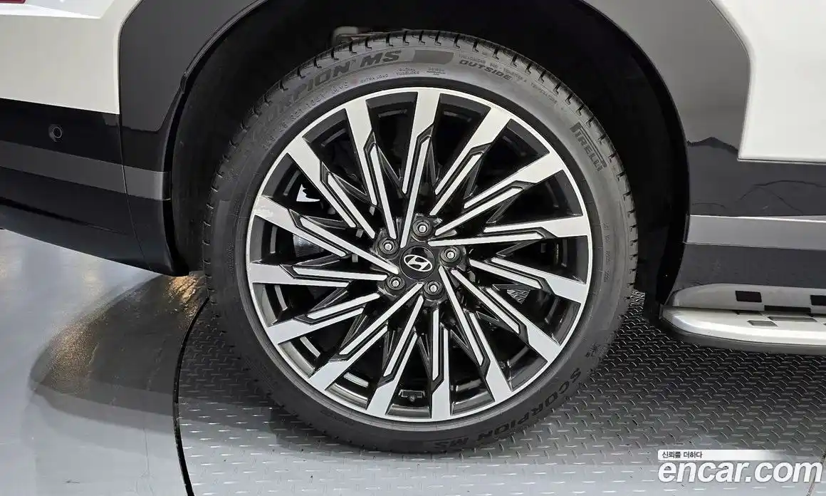 Hyundai Santa Fe 2024 2.5 Автомат в Москве № 124079, фото 5