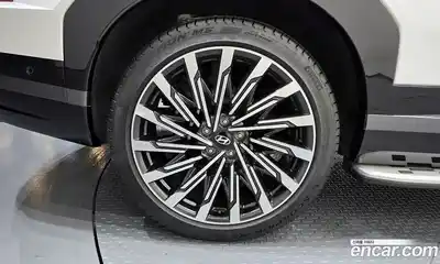 Hyundai Santa Fe 2024 2.5 Автомат в Москве № 124079, миниатюра 5