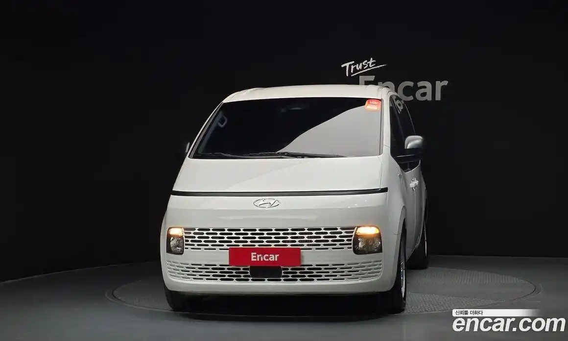 Hyundai Staria 2022 2.2 Автомат в Москве № 125340, фото 3