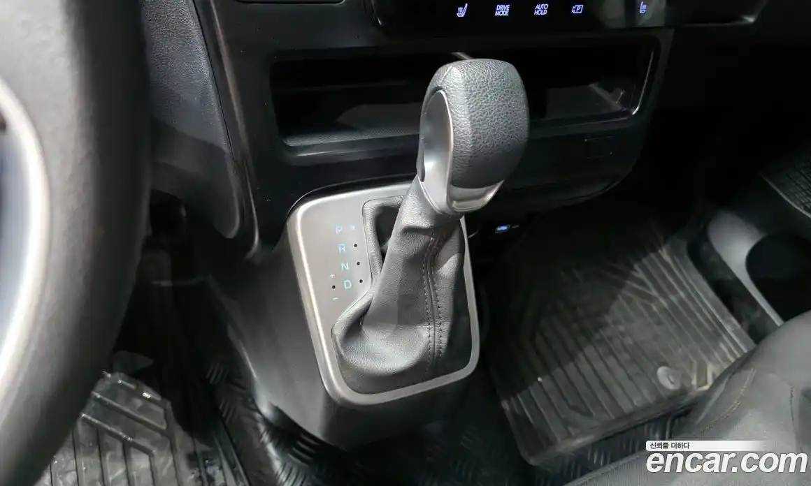 Hyundai Staria 2022 2.2 Автомат в Москве № 125340, фото 9