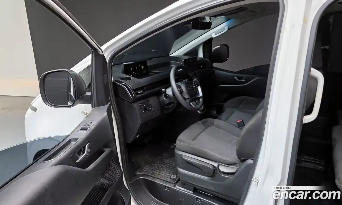 Hyundai Staria 2022 2.2 Автомат в Москве № 125340, фото 10