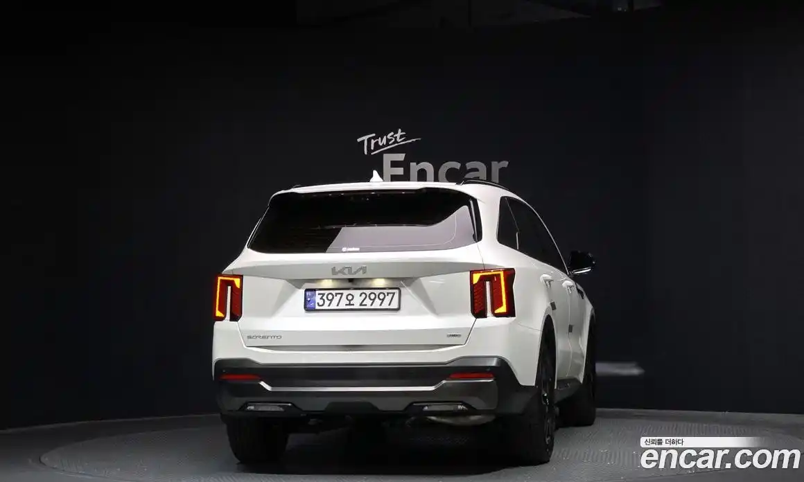 Kia Sorento 2023 1.6 гидро в Москве № 128477, фото 4