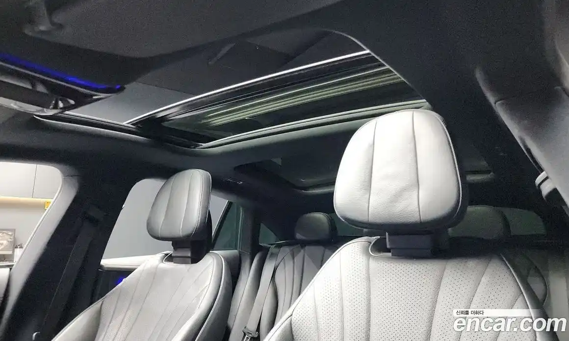 Mercedes-Benz EQE 2022 0.3 Автомат в Москве № 142305, фото 19