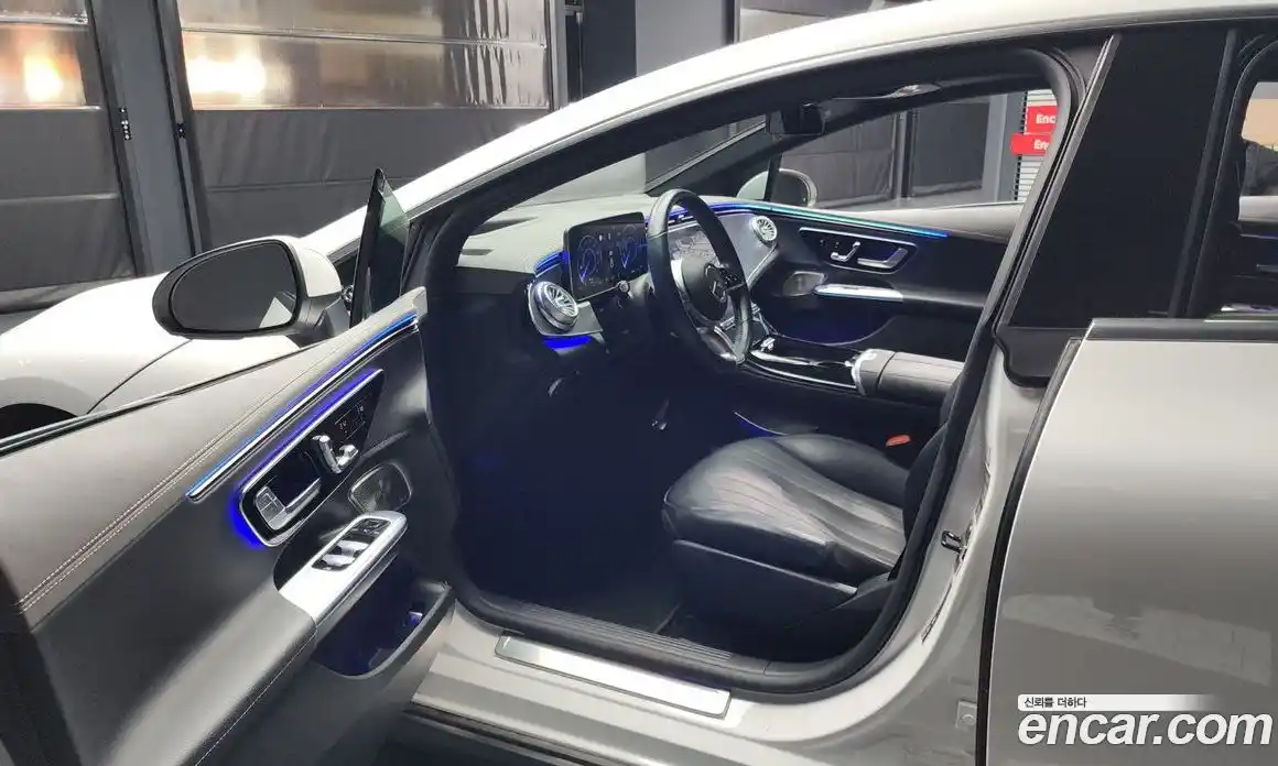 Mercedes-Benz EQE 2022 0.3 Автомат в Москве № 142305, фото 10