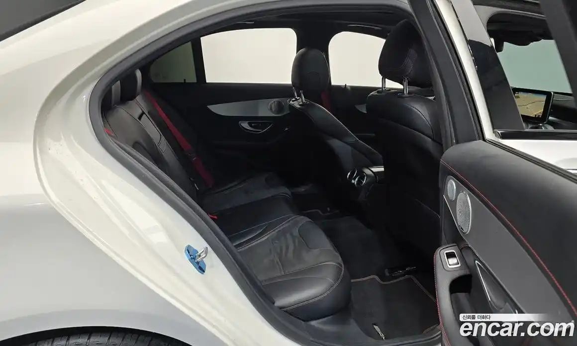 Mercedes-Benz C-Class 2017 3.0 Автомат в Москве № 144034, фото 12