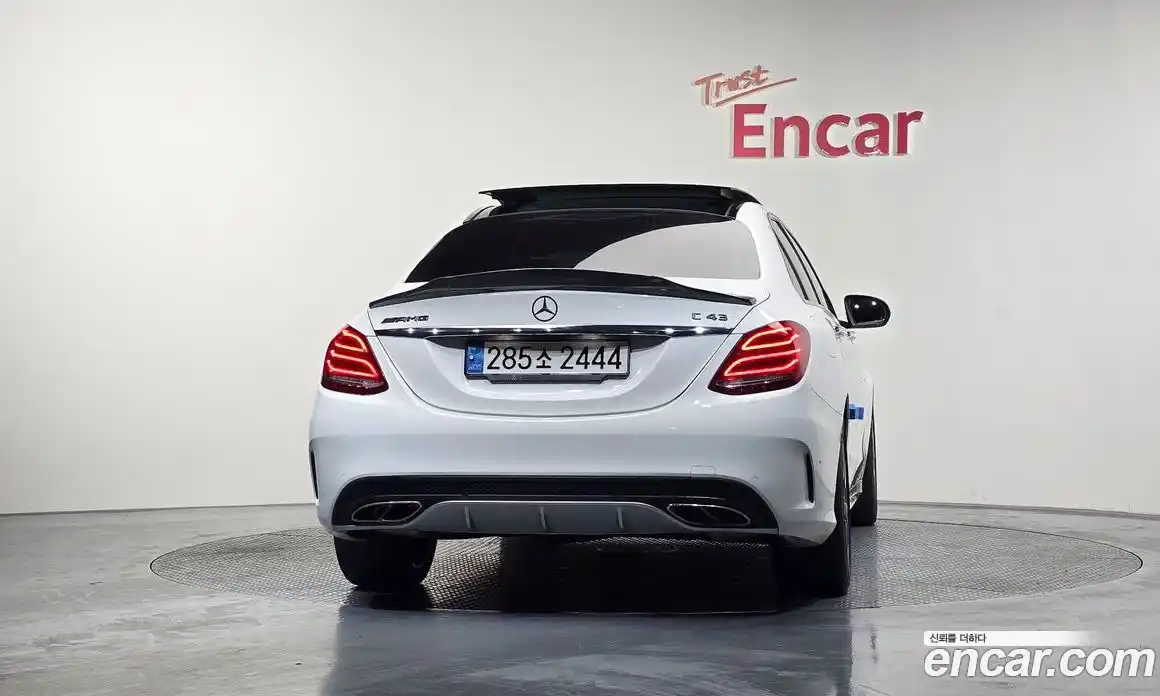 Mercedes-Benz C-Class 2017 3.0 Автомат в Москве № 144034, фото 4