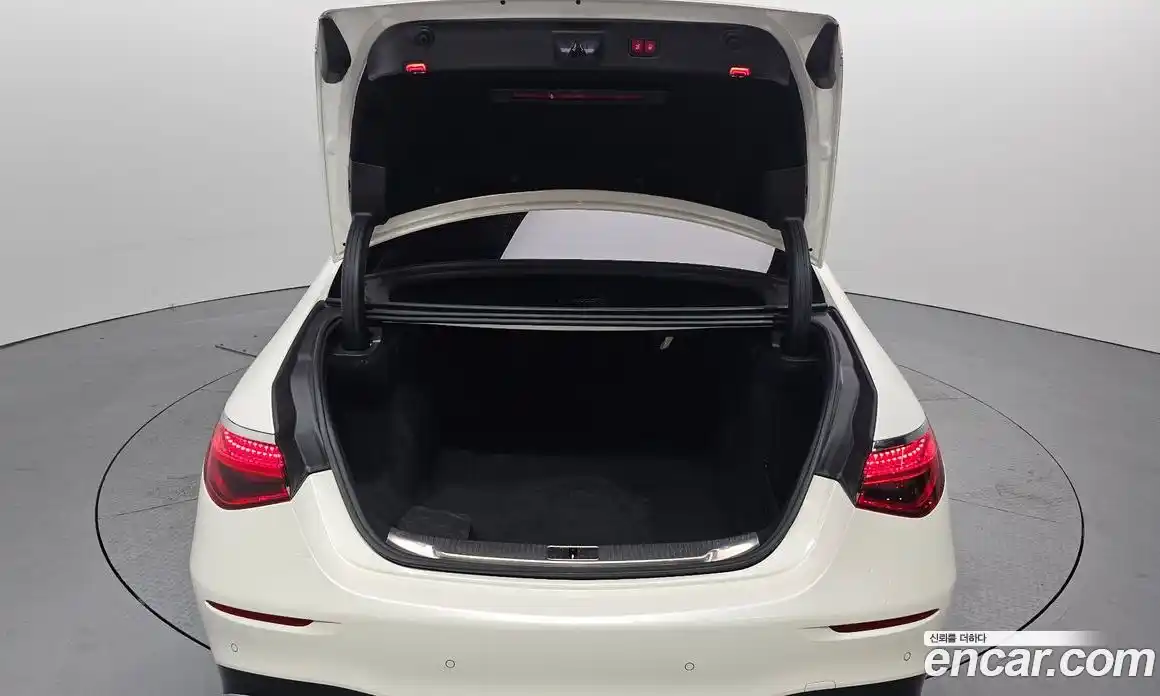 Mercedes-Benz S-Class 2023 2.9 Автомат в Москве № 162118, фото 20