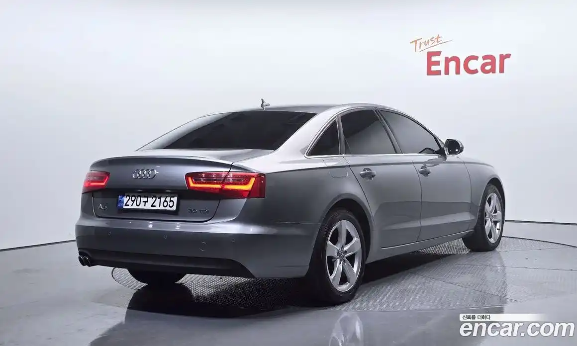 Audi A6 2013 2.0 Автомат в Москве № 163904, фото 2