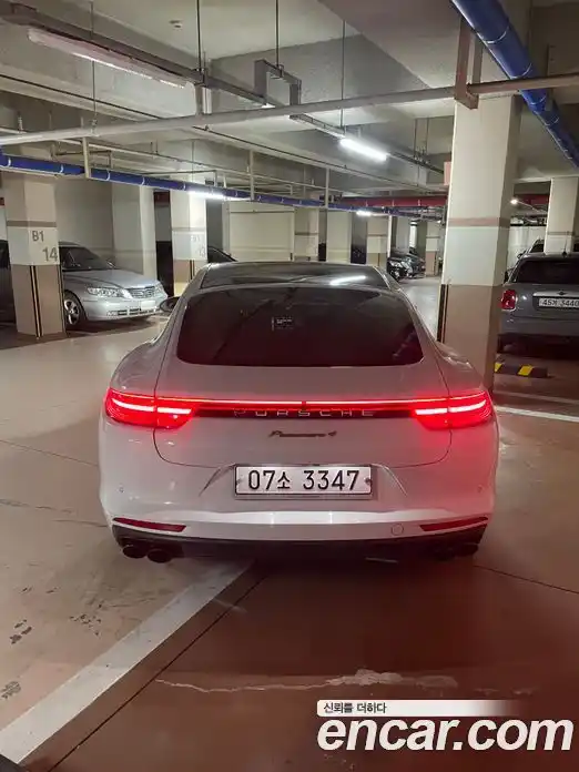 Porsche Panamera 2018 2.9 Автомат в Москве № 165723, фото 4