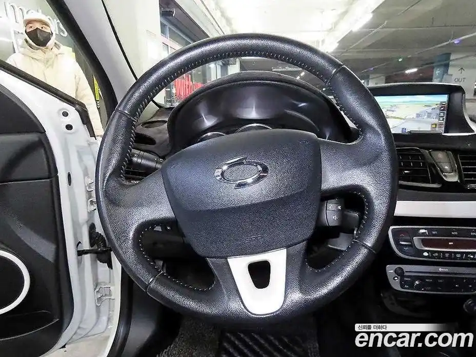 Renault SM3 2013 1.6 гидро в Москве № 185643, фото 8