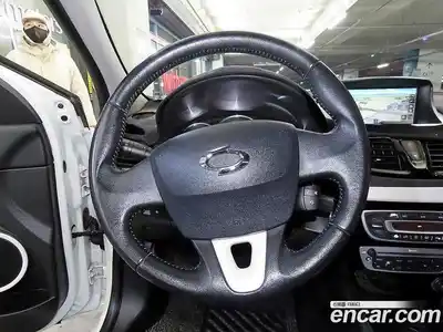 Renault SM3 2013 1.6 гидро в Москве № 185643, миниатюра 8