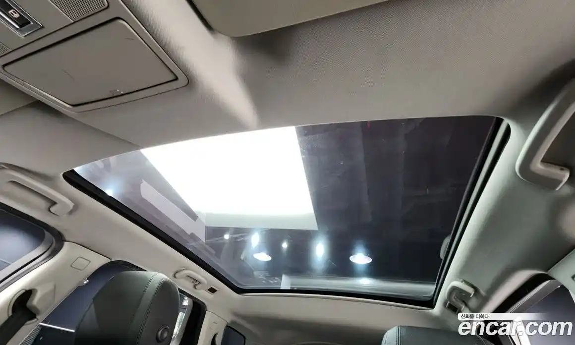 Land Rover Discovery Sport 2016 2.0 Автомат в Москве № 189360, фото 19