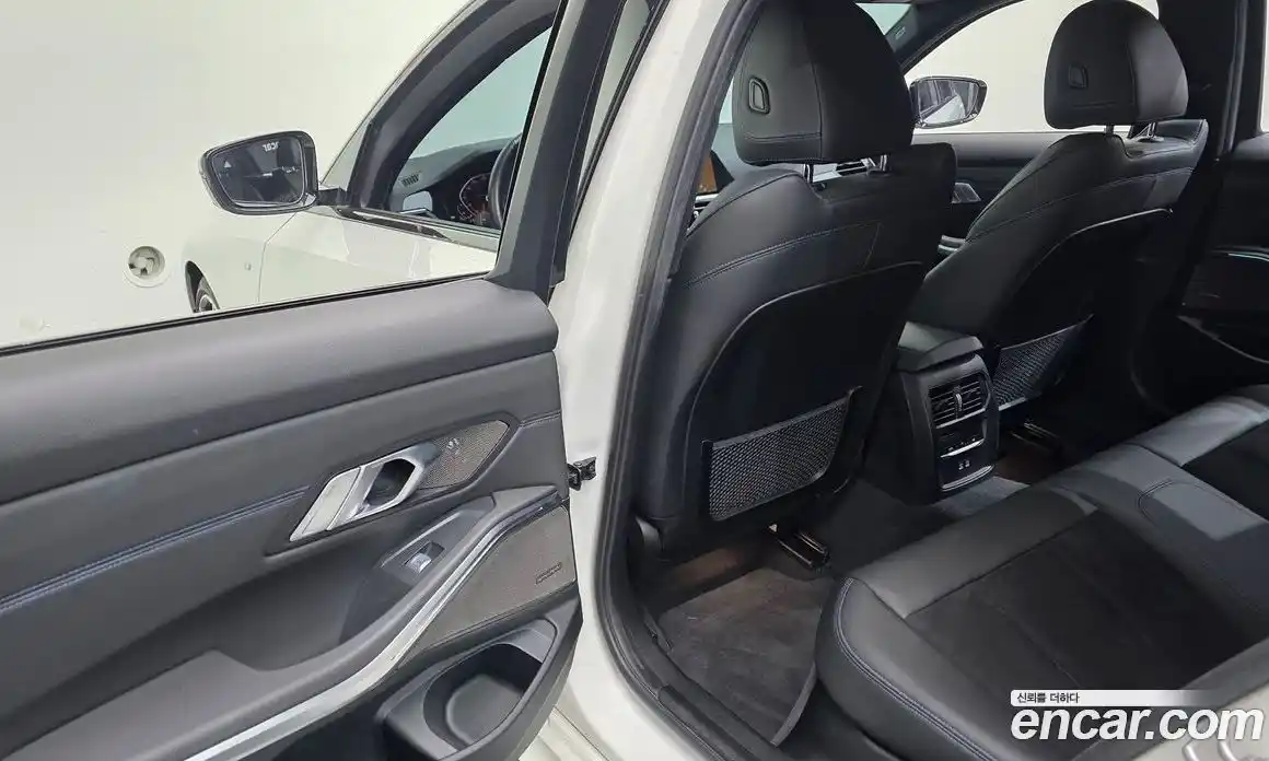 BMW 3-Series 2021 2.0 Автомат в Москве № 191562, фото 18