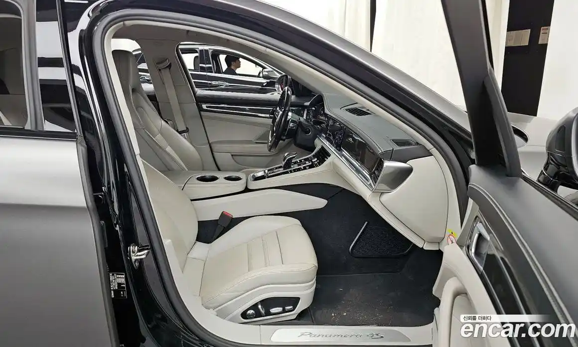 Porsche Panamera 2018 2.9 Автомат в Москве № 197640, фото 11