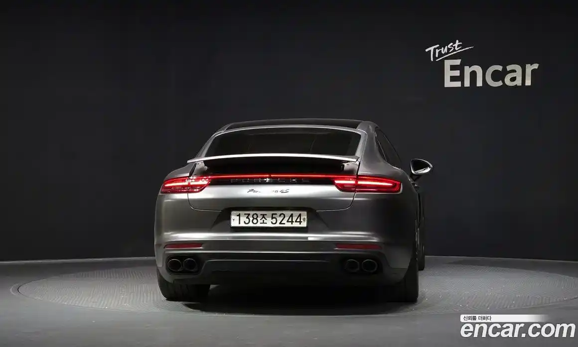 Porsche Panamera 2018 2.9 Автомат в Москве № 197640, фото 4