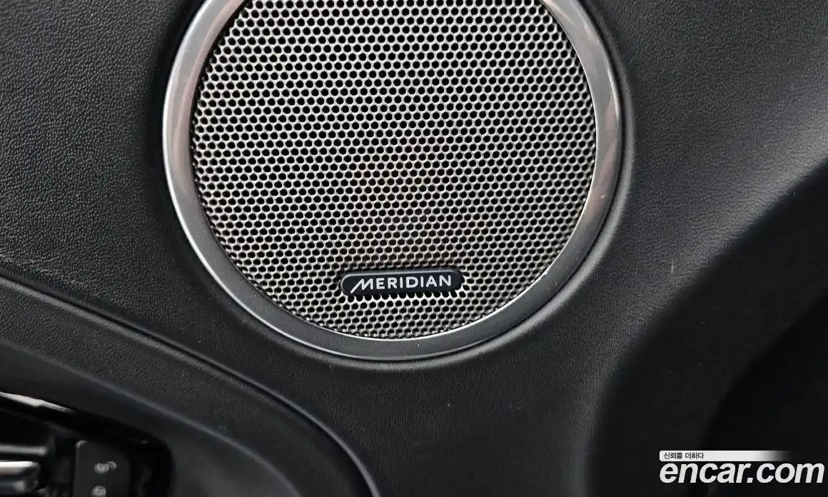 Land Rover Range-Rover Evoque 2013 2.2 Автомат в Москве № 198287, фото 18