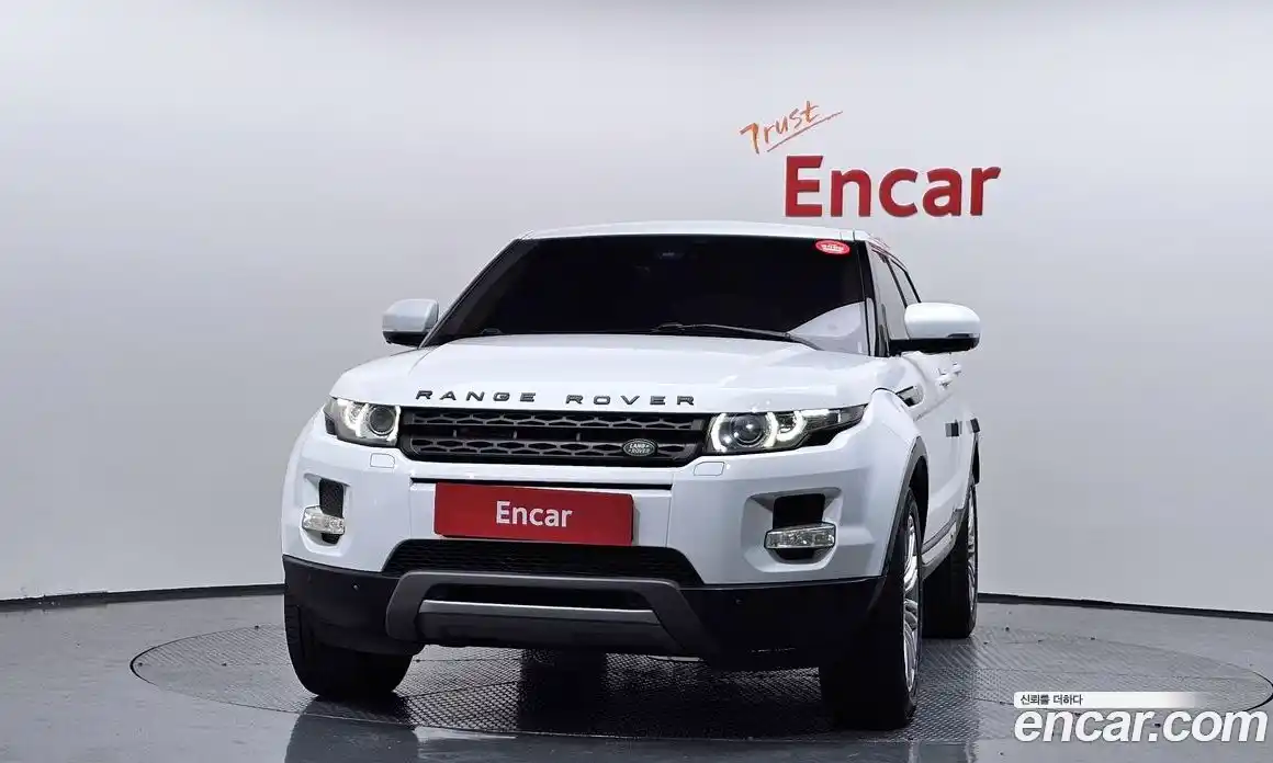 Land Rover Range-Rover Evoque 2013 2.2 Автомат в Москве № 198287, фото 3