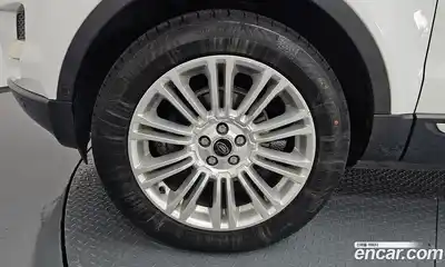 Land Rover Range-Rover Evoque 2013 2.2 Автомат в Москве № 198287, миниатюра 5