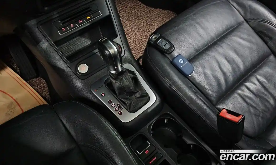 Volkswagen Tiguan 2013 2.0 Автомат в Москве № 199228, фото 9