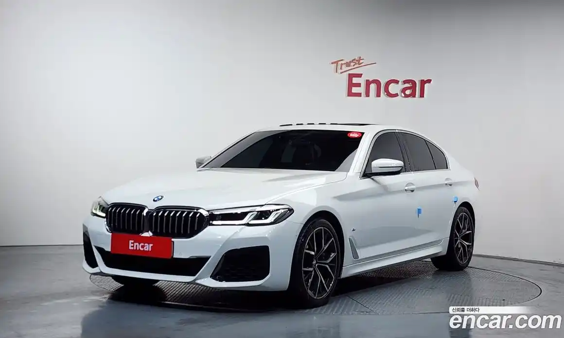 BMW 5-Series 2022 2.0 Автомат в Москве № 228727, фото 1