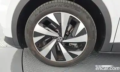 Volkswagen ID.4 2022 0.2 Автомат в Москве № 232180, миниатюра 5